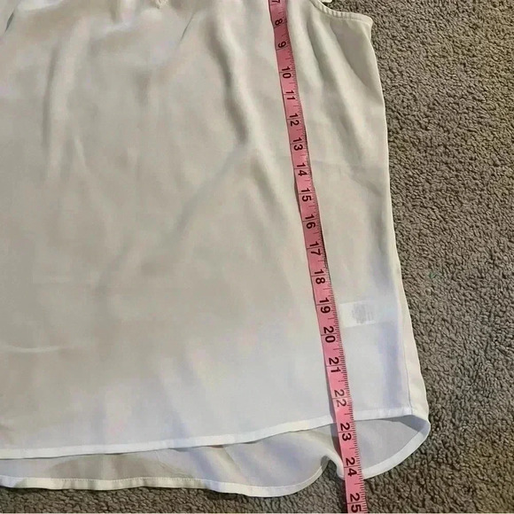 Express Women’s White Lace Sleeveless Blouse Size Small - Picture 5 of 9